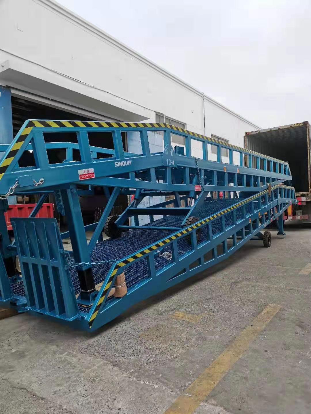 mobile yard ramp